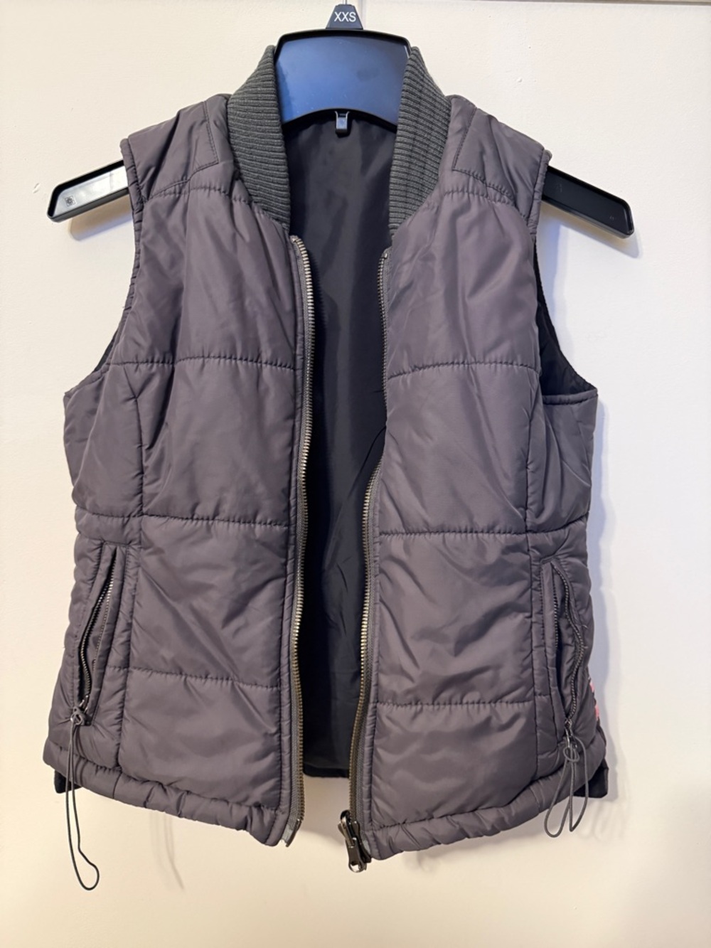 Triple Five Soul Women Navy Double-Sided Reversible Puffer Vest Size XXS